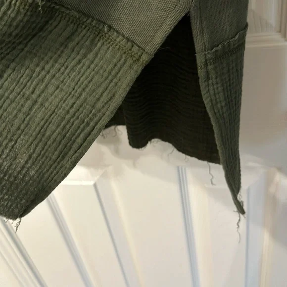 Peyton Jensen Tunic style top - Picture 5 of 5